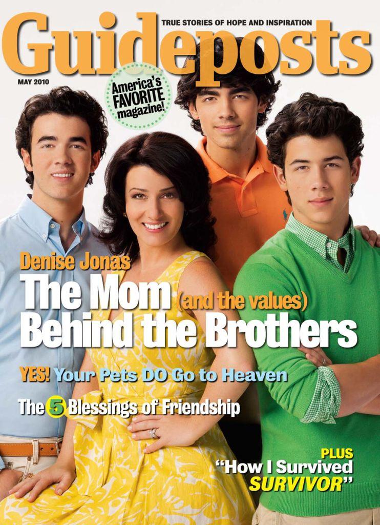 Guideposts Large Print