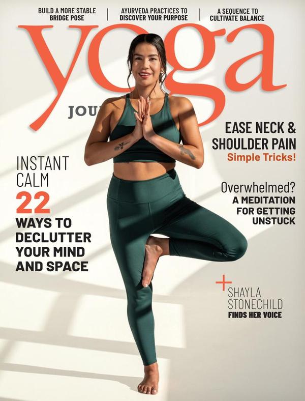 Yoga Journal Magazine Summer 2022 Time To Play: : Books